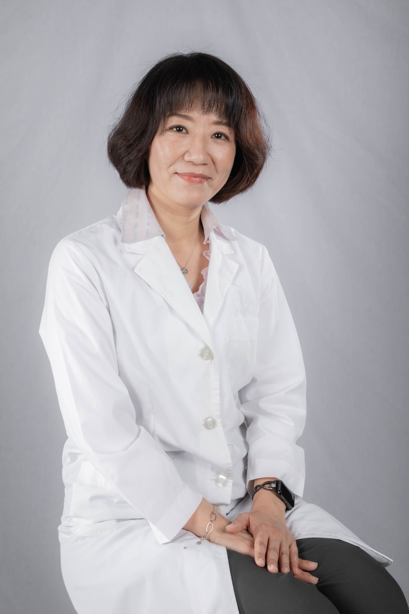 高寧若副教授照片