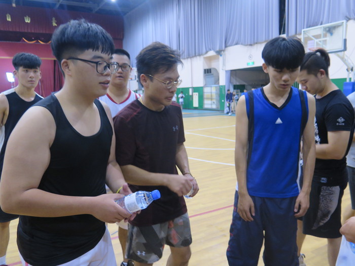 戰術討論圖片